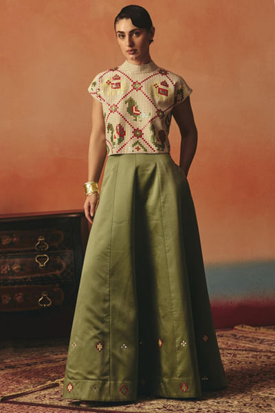 Beige olive sequin skirt set