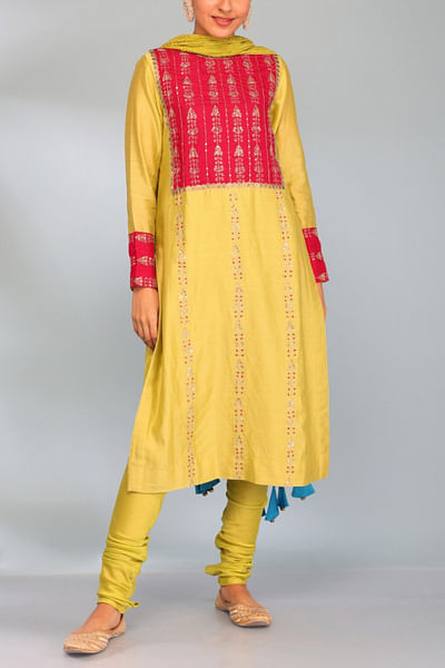 Green embellished kurta set