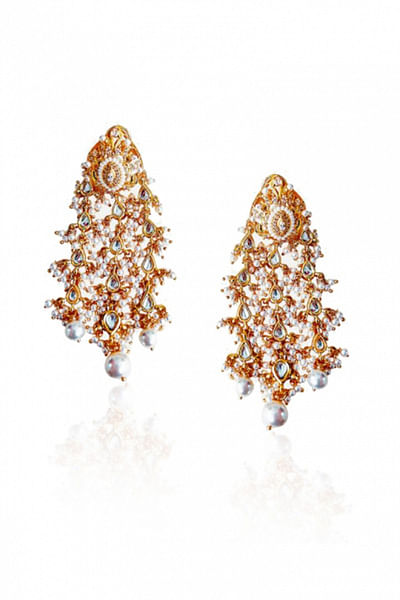 Kundan and pearl earrings