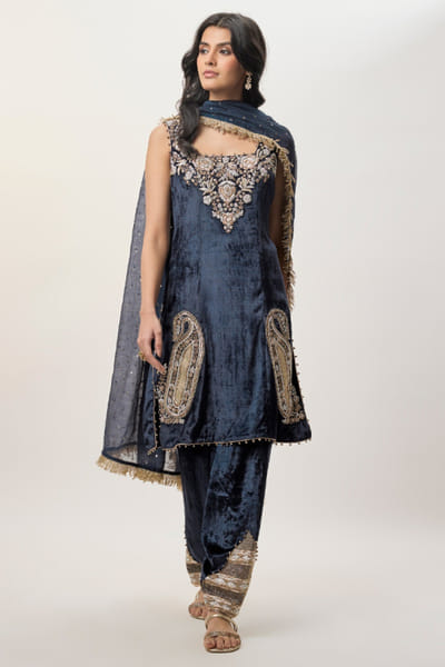Navy blue embroidered kurta-farshi salwar set