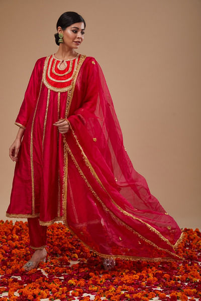 Fuchsia gota embroidered anarkali set
