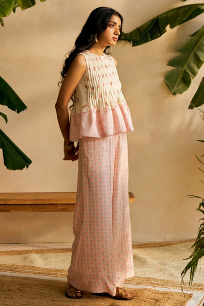 Moh India Ivory and pink printed co-ord set MOHIJUL26D150027