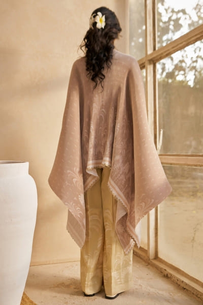 Moh India Beige printed pleated asymmetric cape MOHIJUL26D150036