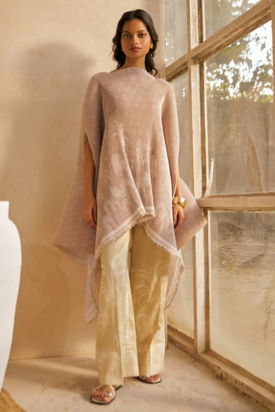 Moh India Beige printed asymmetric cape set MOHIJUL26D150035