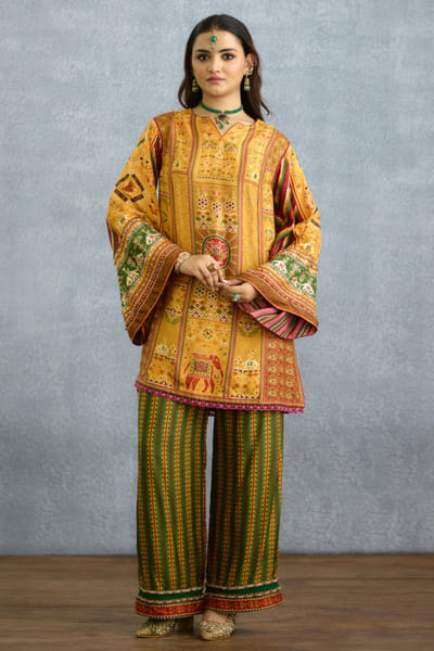 Yellow motif printed co-ord set