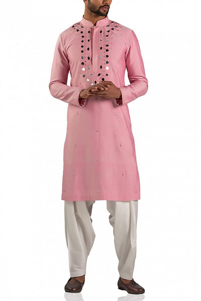Pink embellished kurta set