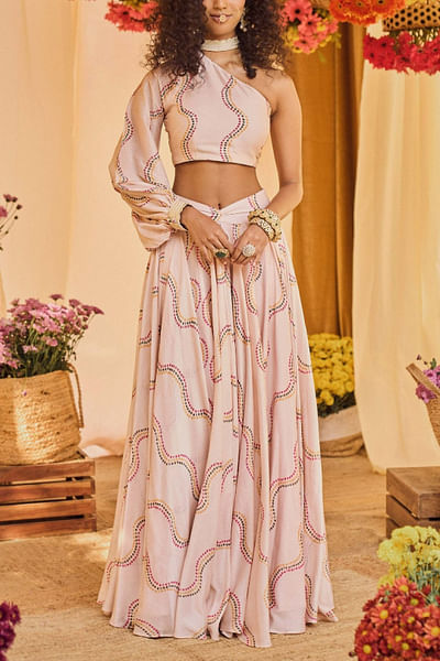 Blush pink bandhani skirt set