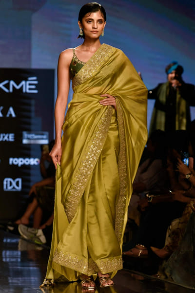 Punit Balana Green embroidered sari set PUBLAKSHLFW008