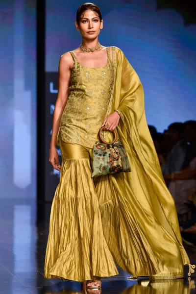 Punit Balana Green gharara set PUBLAKSHLFW009