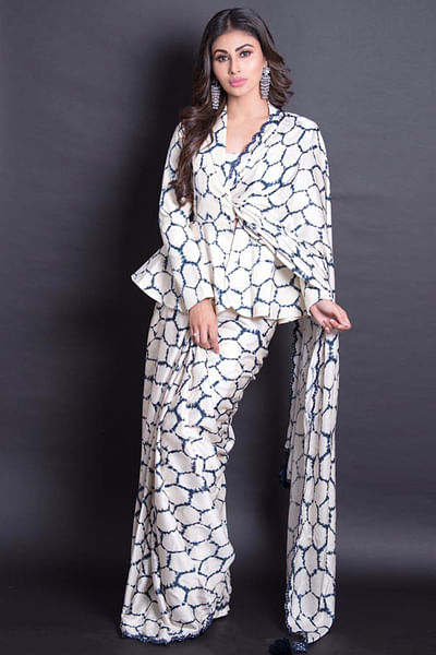 Ivory printed jacket sari