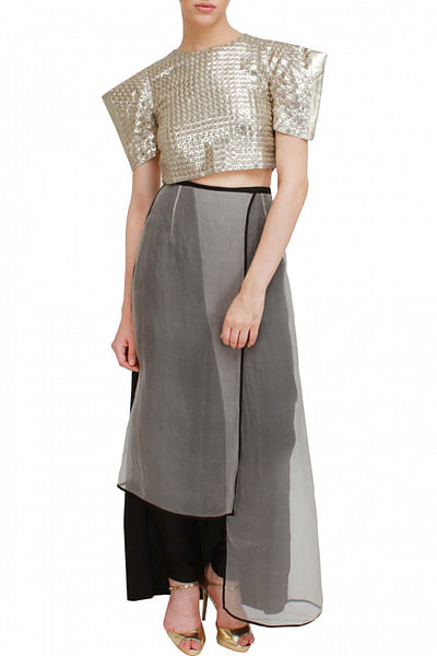 Crop top with draped pants