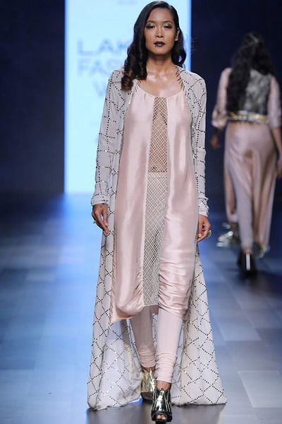 Blush pink pearl embroidered cowl kurta with georgette jacket