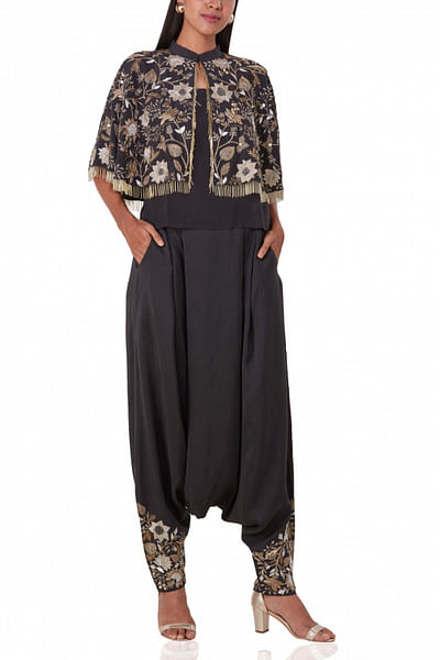 Embroidered Cape and bustier with low-crotch pants
