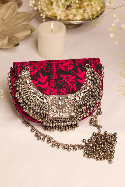 Magenta black embroidered-embellished handbag