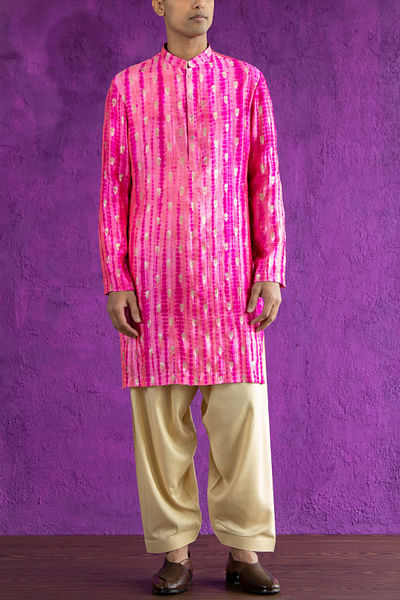 Pink bandhani kurta set