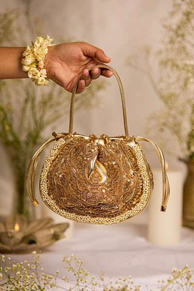 Gold floral zardozi-bead embellished handbag