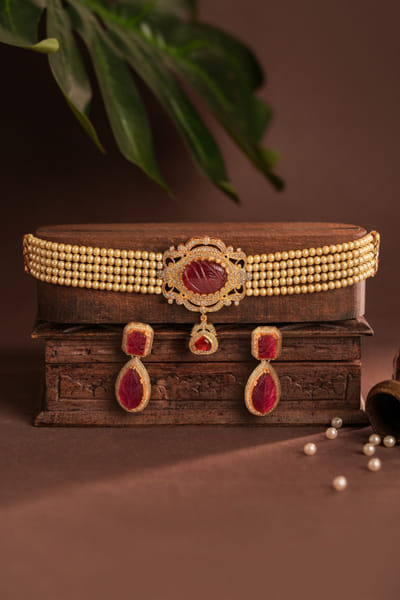 Riana Jewellery Red stone gold plated choker set RIANAPR26D143325