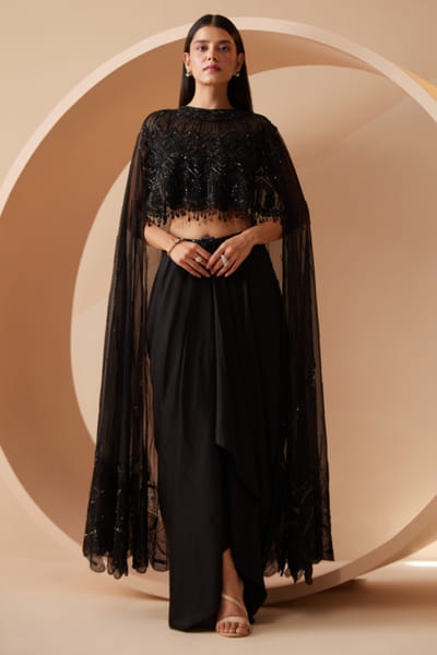 Roqa Black embroidered cape set ROQAPR25D124417
