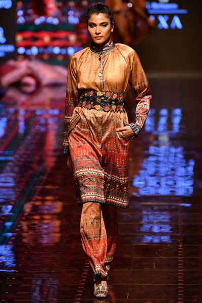 Mustard jacket & pants set