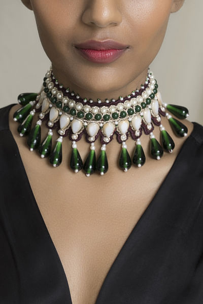 Green and white embellished choker necklace