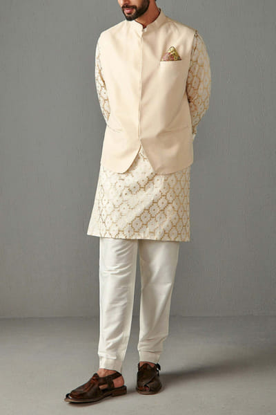 Ivory foil georgette bandi and kurta set