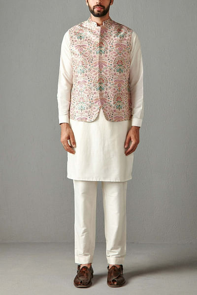 Blush pink bandi and kurta set