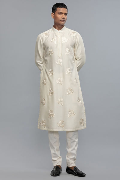 Ivory floral resham embroidered kurta set