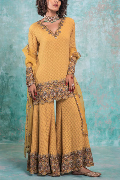 Yellow Lakhnawi kurta set