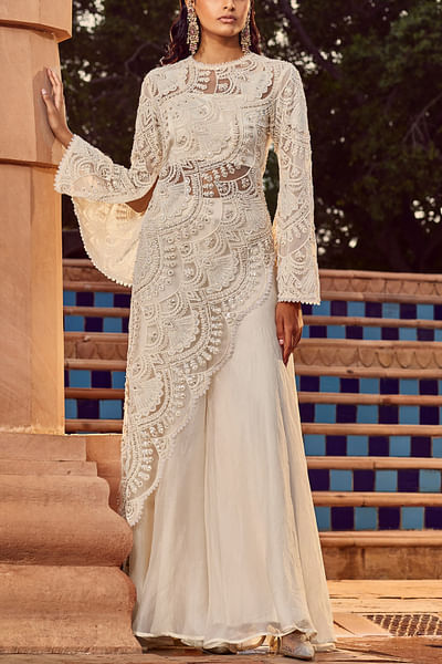 Ivory embroidered kurta and flared pants
