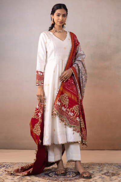Ronak's Couture White and red pearl embroidered anarkali set RONAMAY26D145509