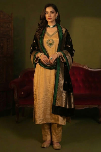 Ronak's Couture Gold zardozi embroidered anarkali set RONAMAY26D145495