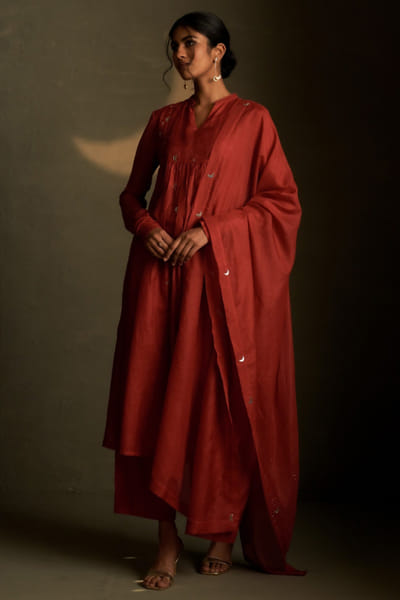 Moonlit crimson embroidered kurta set