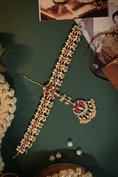 Riana Jewellery Pink and white gold plated jadau mathapatti RIANAPR26D243489