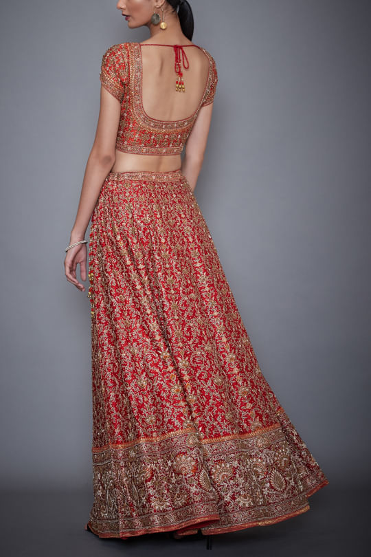 Buy Ritu Kumar Outfits | Lehenga, Sarees, Suits, Kurtas