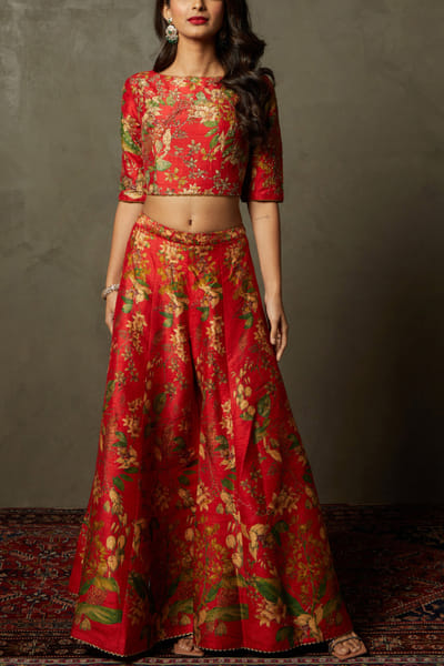 Red and beige embroidered cord set