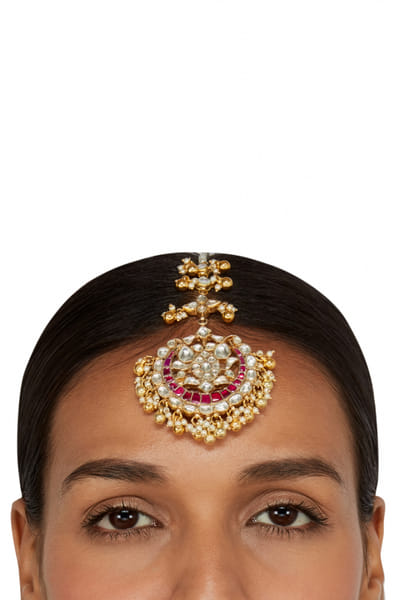 Riana Jewellery Red and white jadta maang tikka RJERH077