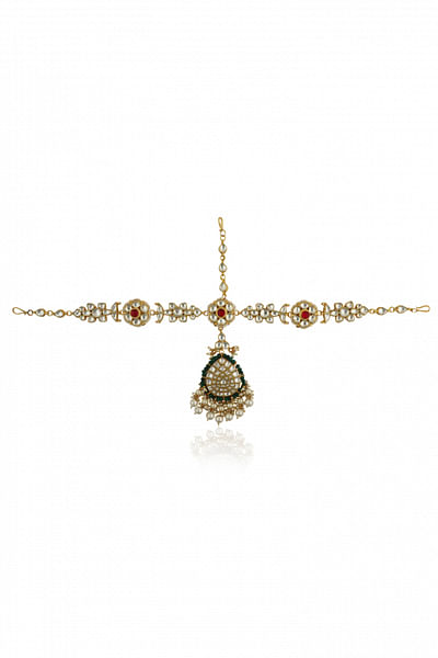 Floral embellished matha patti