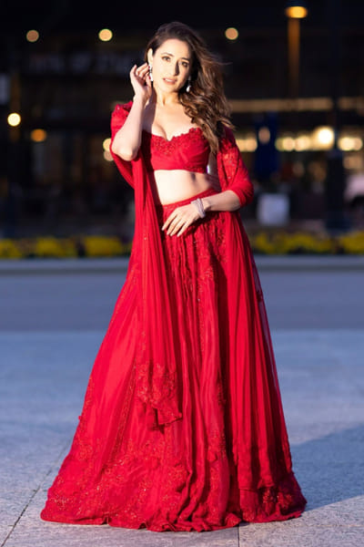 Ridhi Mehra Red embroidered organza lehenga set RMHFEB0213