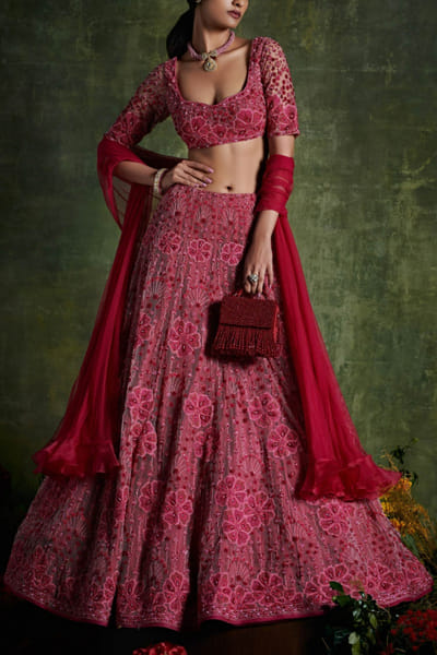 Ridhi Mehra Fuchsia embroidered lehenga set RMHECHOM06