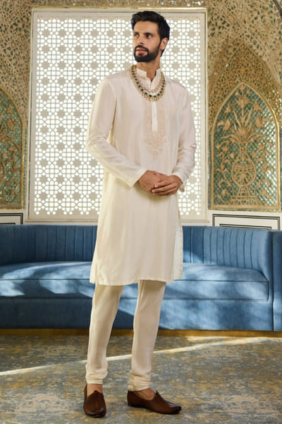Ivory embroidered kurta set