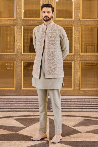 Sage green embroidered bandi set