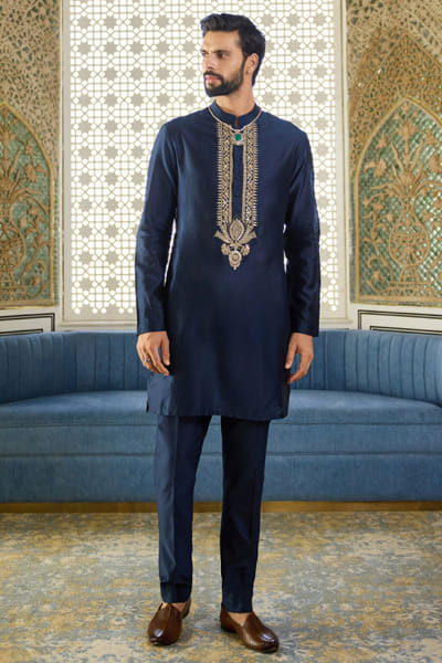 Navy embroidered bandi set