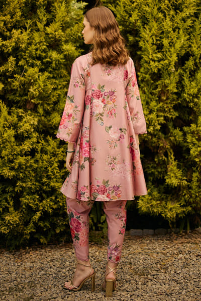 Ridhi Mehra Dusky pink floral printed kurta set RIDHJUL26D150235