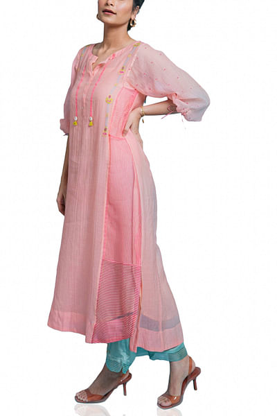 Blush pink chanderi panelled kurta