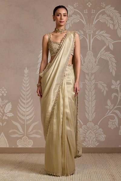 Light gold striped pre-stitched sari set