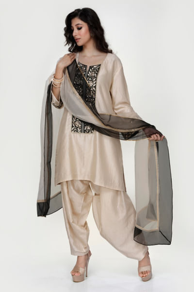 Almond sequin embroidered kurta set