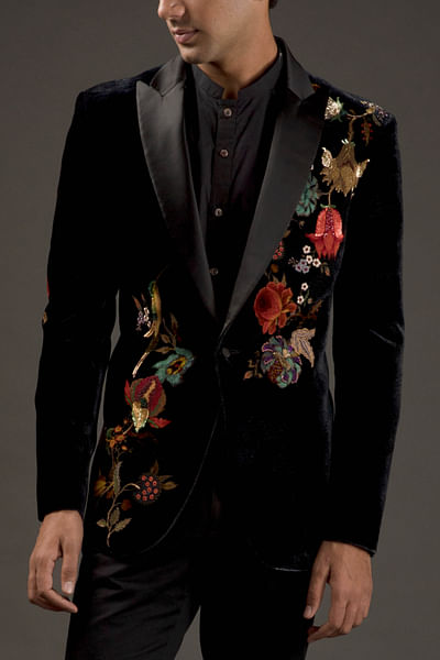 Black embroidered tuxedo suit