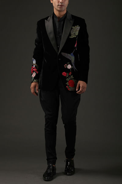 Black embroidered tuxedo suit