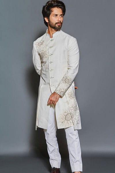 Ivory embroidered sherwani