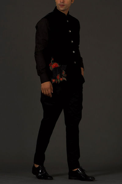 Black silk velvet bandi
